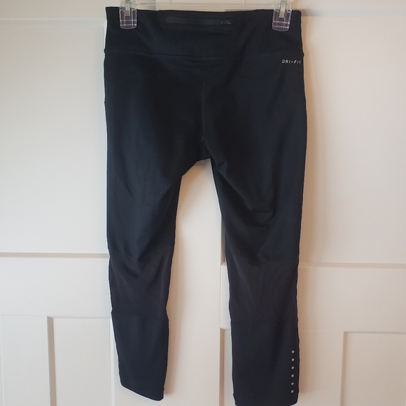 Nike Running Womens Dri-Fit Capri Length Tights Size Small - Picture 2 of 3